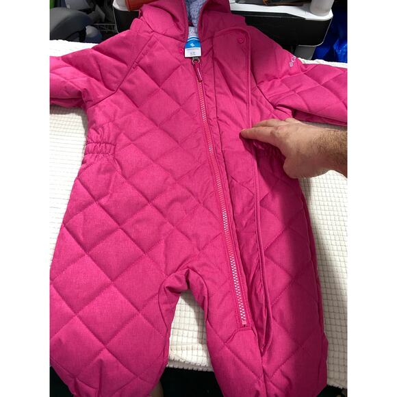 Children’s Columbia Pink Snowsuit. Size 6-12 Months - Picture 6 of 11